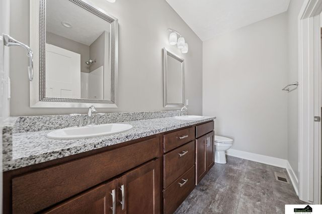 4925 Alvo Road, Lincoln, NE 68514