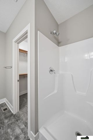 4925 Alvo Road, Lincoln, NE 68514