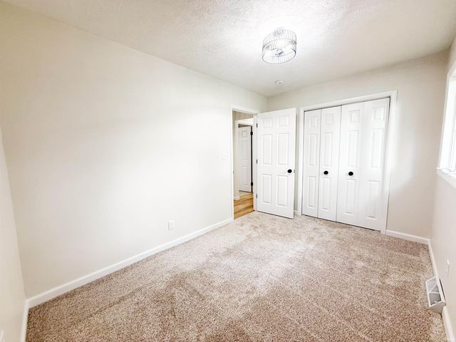 23598 Arlene Avenue, Elkhart, IN 46517