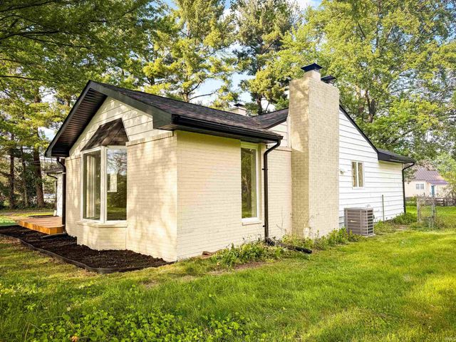 23598 Arlene Avenue, Elkhart, IN 46517