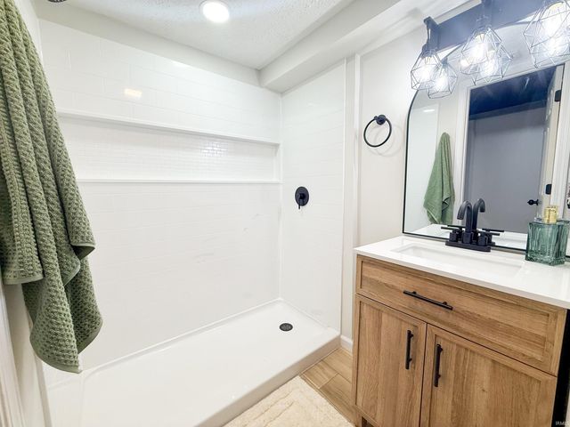 23598 Arlene Avenue, Elkhart, IN 46517