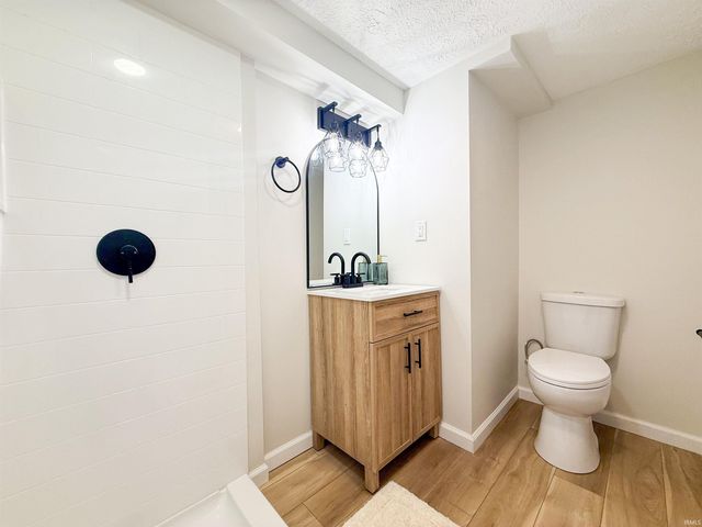 23598 Arlene Avenue, Elkhart, IN 46517