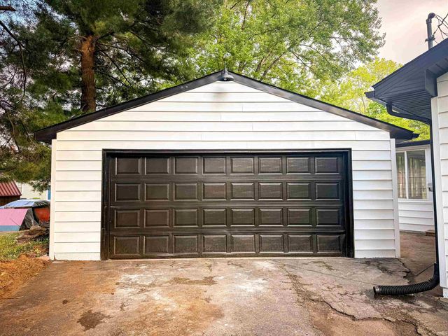 23598 Arlene Avenue, Elkhart, IN 46517