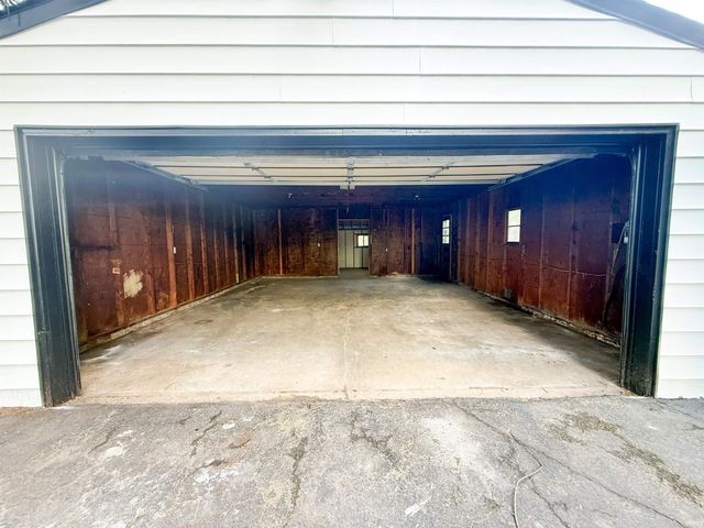 23598 Arlene Avenue, Elkhart, IN 46517
