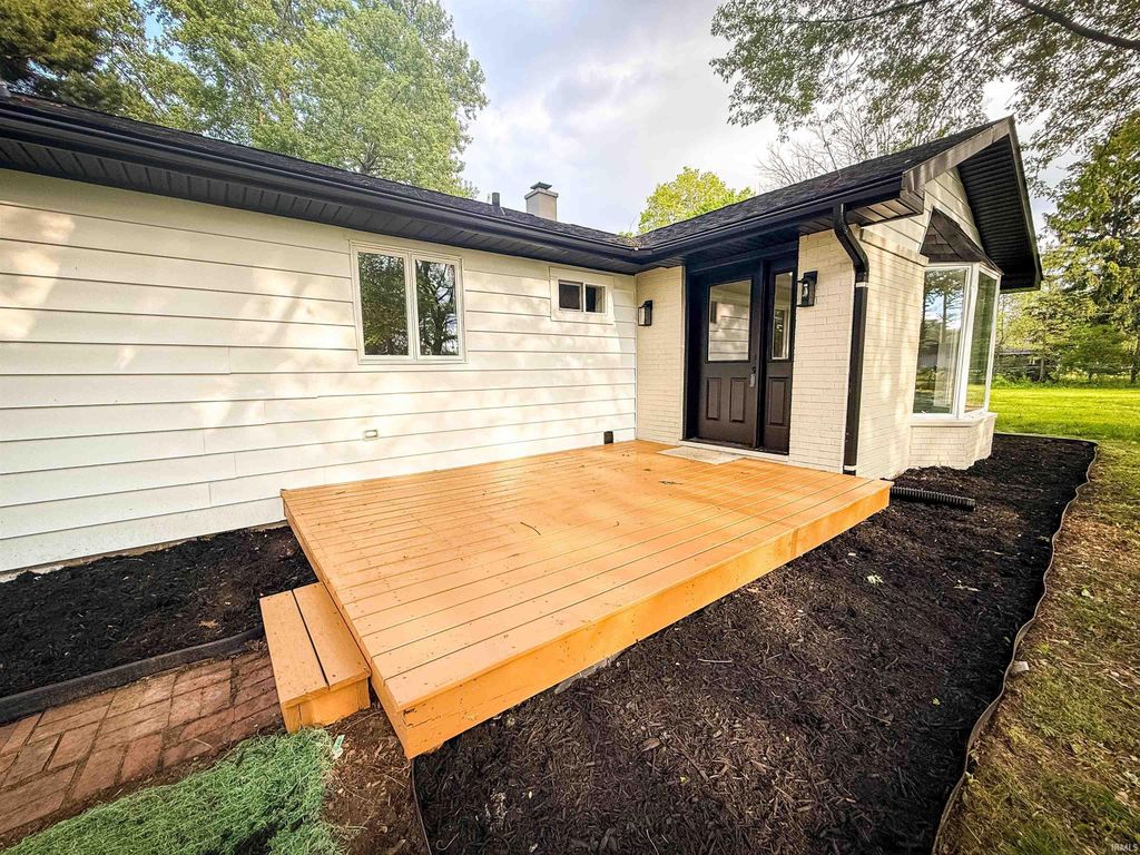 23598 Arlene Avenue, Elkhart, IN 46517