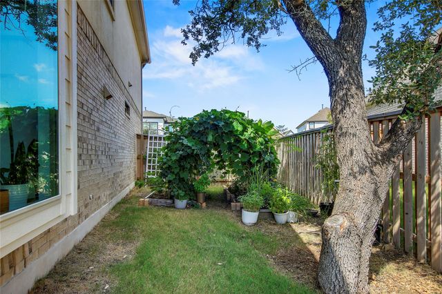 104 Millbend RD, Georgetown, TX 78633