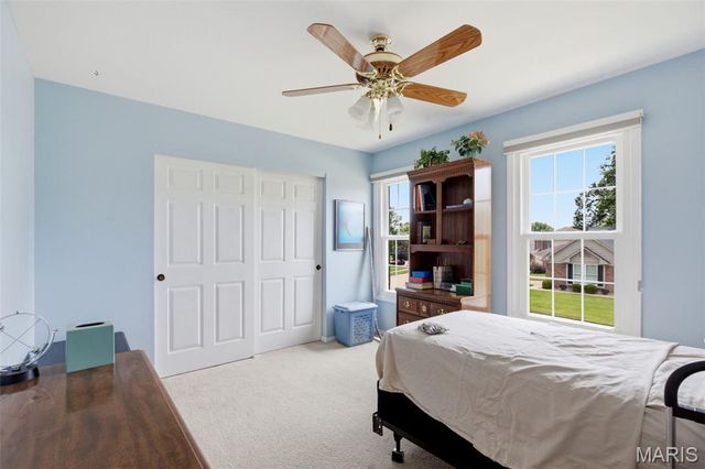4701 Idecker Place, St Louis, MO 63129