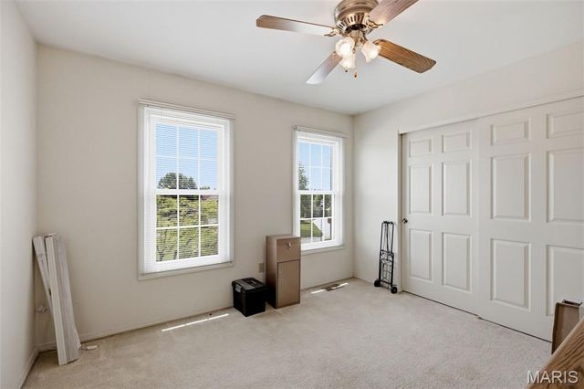 4701 Idecker Place, St Louis, MO 63129