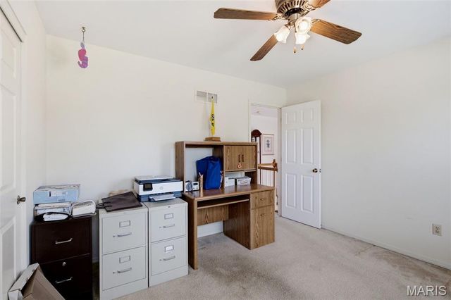 4701 Idecker Place, St Louis, MO 63129