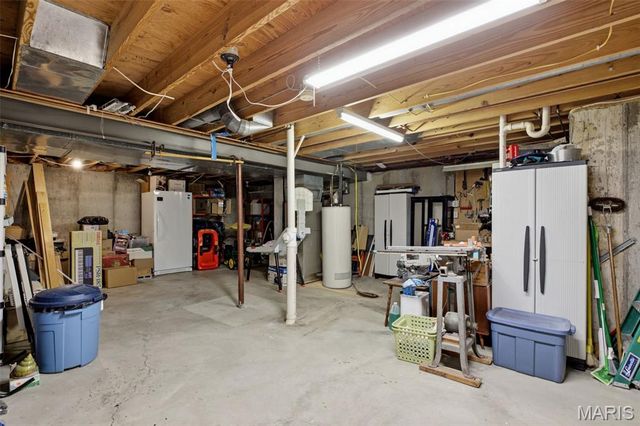 4701 Idecker Place, St Louis, MO 63129