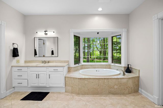 6725 Stacey Hollow Way, Lafayette, IN 47905