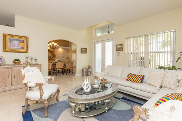 1561 NW 168th Avenue, Pembroke Pines, FL 33028