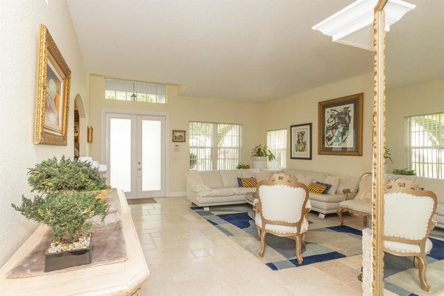 1561 NW 168th Avenue, Pembroke Pines, FL 33028