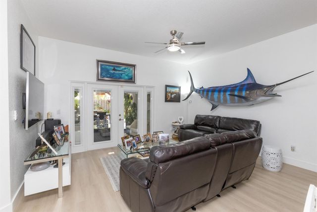 1561 NW 168th Avenue, Pembroke Pines, FL 33028