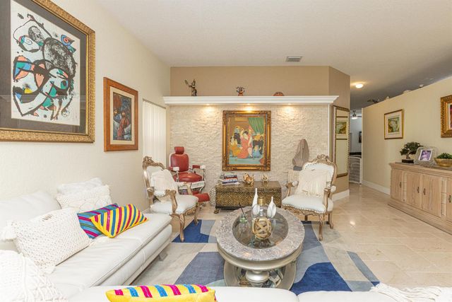 1561 NW 168th Avenue, Pembroke Pines, FL 33028