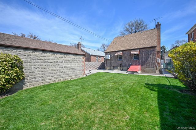 47-36 196th Street, Flushing, NY 11358