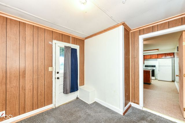 612 Hawthorne Avenue, Anderson, IN 46011