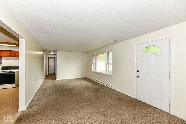 612 Hawthorne Avenue, Anderson, IN 46011