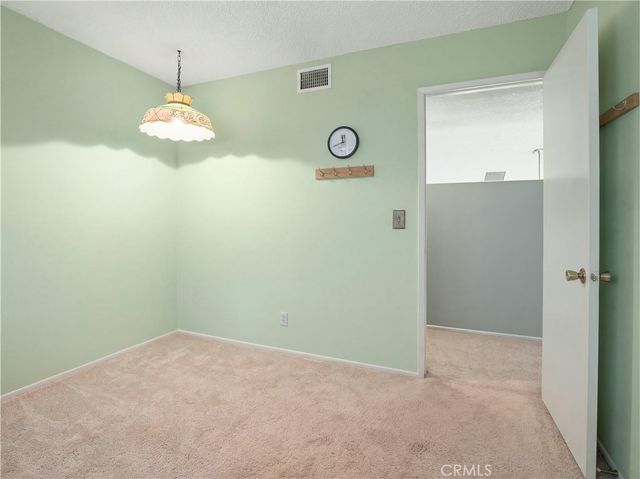 27015 Las Mananitas, Valencia, CA 91354