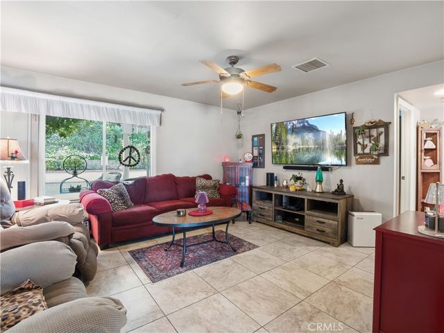 27015 Las Mananitas, Valencia, CA 91354