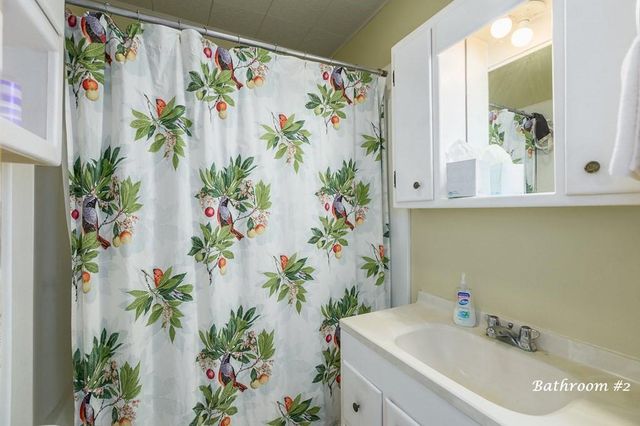 776 South First Street, Huntington, TX 75949