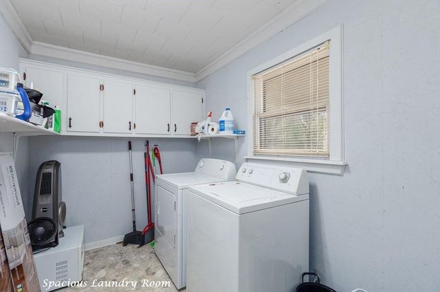 776 South First Street, Huntington, TX 75949