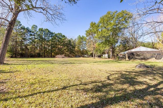 776 South First Street, Huntington, TX 75949