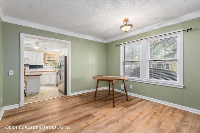 776 South First Street, Huntington, TX 75949