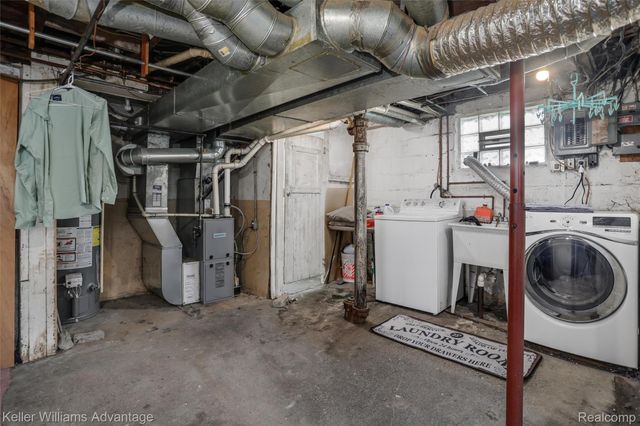 2931 4th Street, Trenton, MI 48183