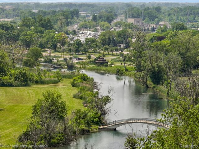 2931 4th Street, Trenton, MI 48183