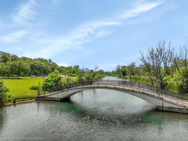 2931 4th Street, Trenton, MI 48183