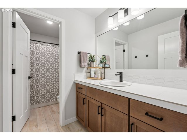 3658 TIANA St, Forest Grove, OR 97116