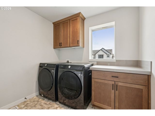 3658 TIANA St, Forest Grove, OR 97116