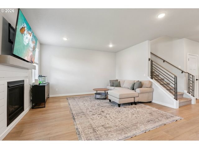 3658 TIANA St, Forest Grove, OR 97116