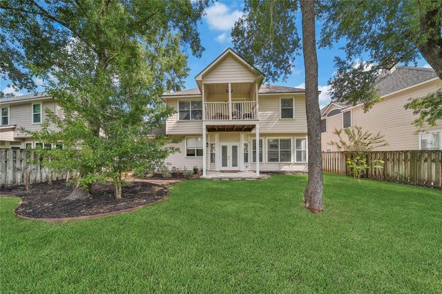 35 S Apple Springs Circle, The Woodlands, TX 77382