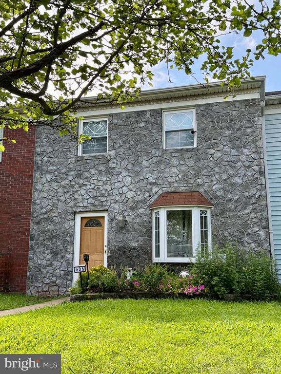 606 N VALLEY FORGE RD, LANSDALE, PA 19446 — exterior