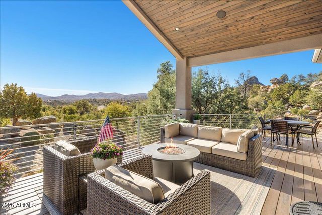 1370 RIDGEWOOD Drive, Prescott, AZ 86305