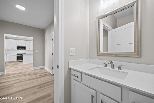 203 Villagers Way, Swansboro, NC 28584