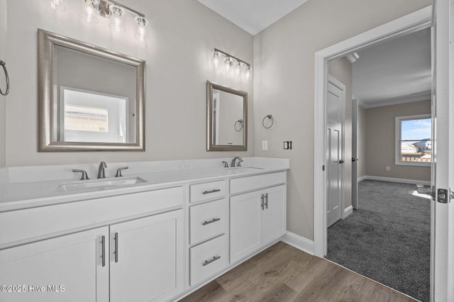 203 Villagers Way, Swansboro, NC 28584