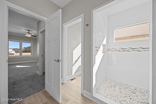 203 Villagers Way, Swansboro, NC 28584