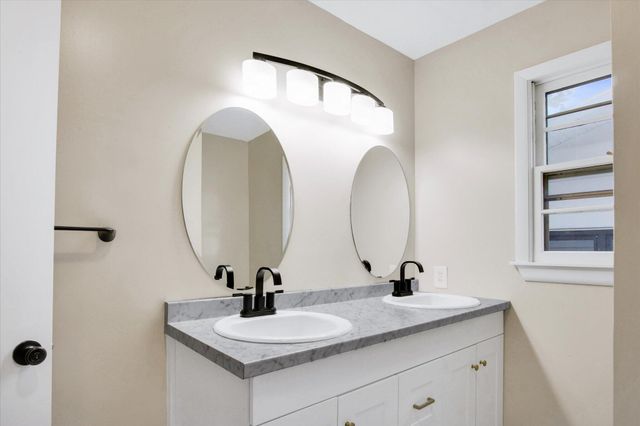 1846 South Nettleton Avenue, Springfield, MO 65807