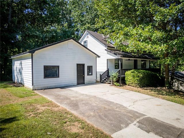 615 Brooks St Street, Dallas, GA 30157