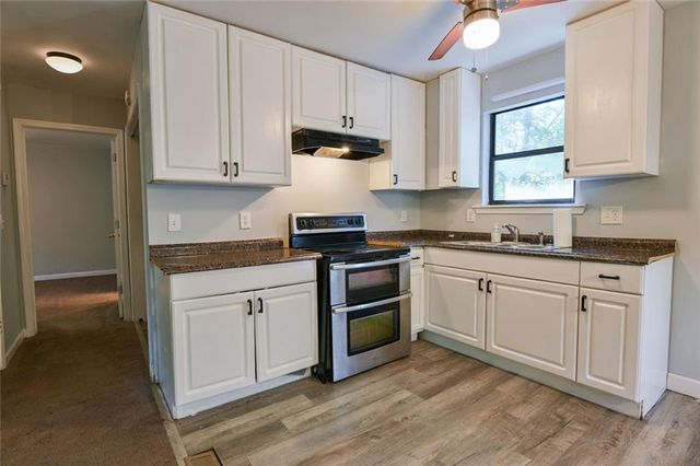 615 Brooks St Street, Dallas, GA 30157