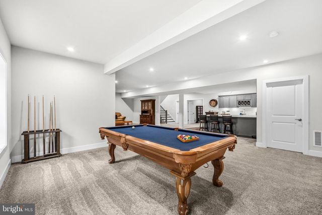 26829 BEECH BEND DR, Centreville, VA 20120
