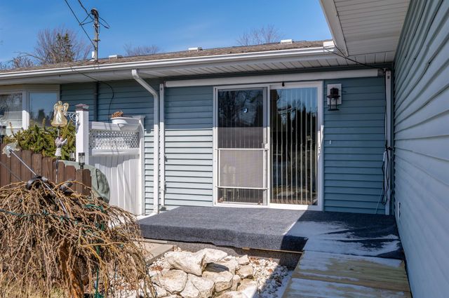 296 Island Drive, Beaverton, MI 48612