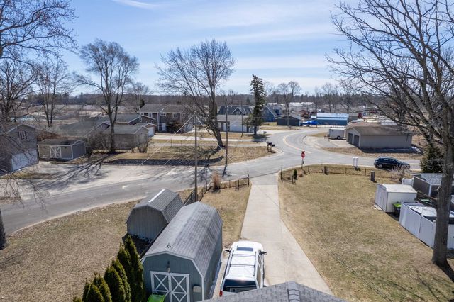 296 Island Drive, Beaverton, MI 48612