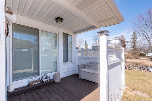 296 Island Drive, Beaverton, MI 48612
