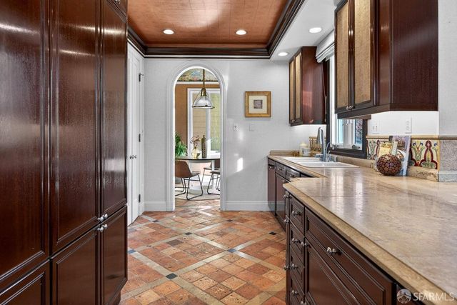 2457 Bay Street, San Francisco, CA 94123