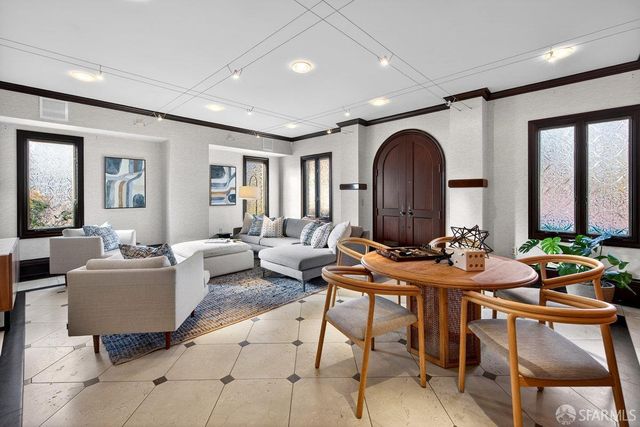 2457 Bay Street, San Francisco, CA 94123