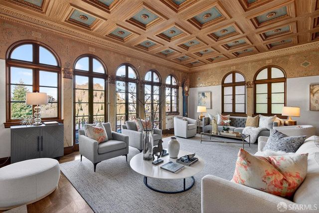 2457 Bay Street, San Francisco, CA 94123